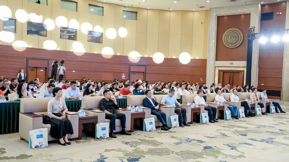 2023“悠”游廬山文化旅游(粵港澳大灣區(qū))推介會(huì)現(xiàn)場(chǎng).jpg