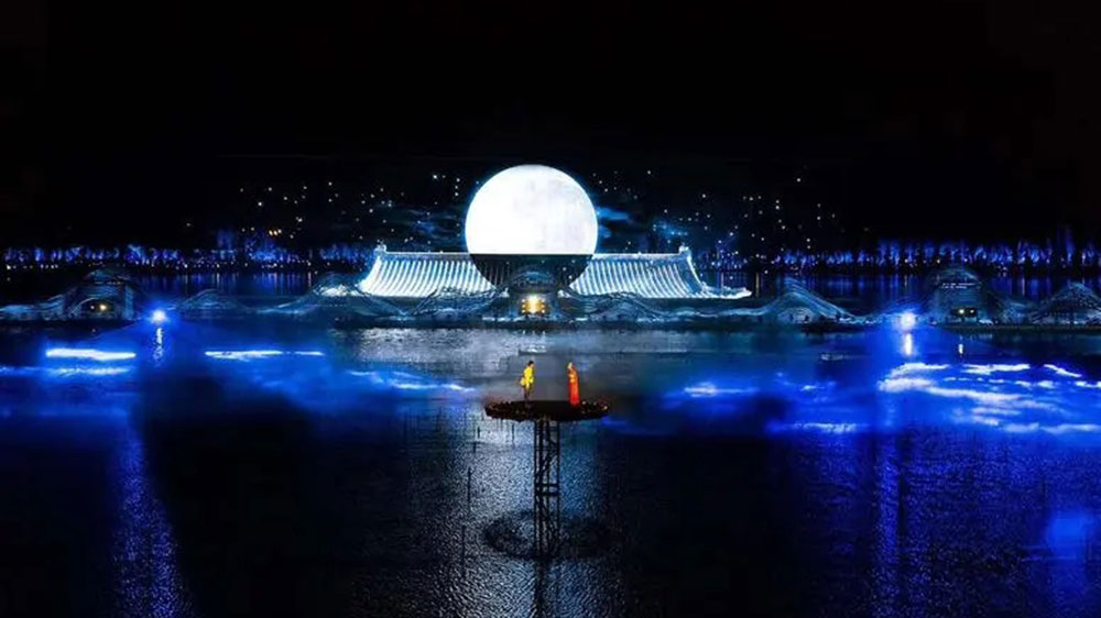 晉陽湖夜間.jpg