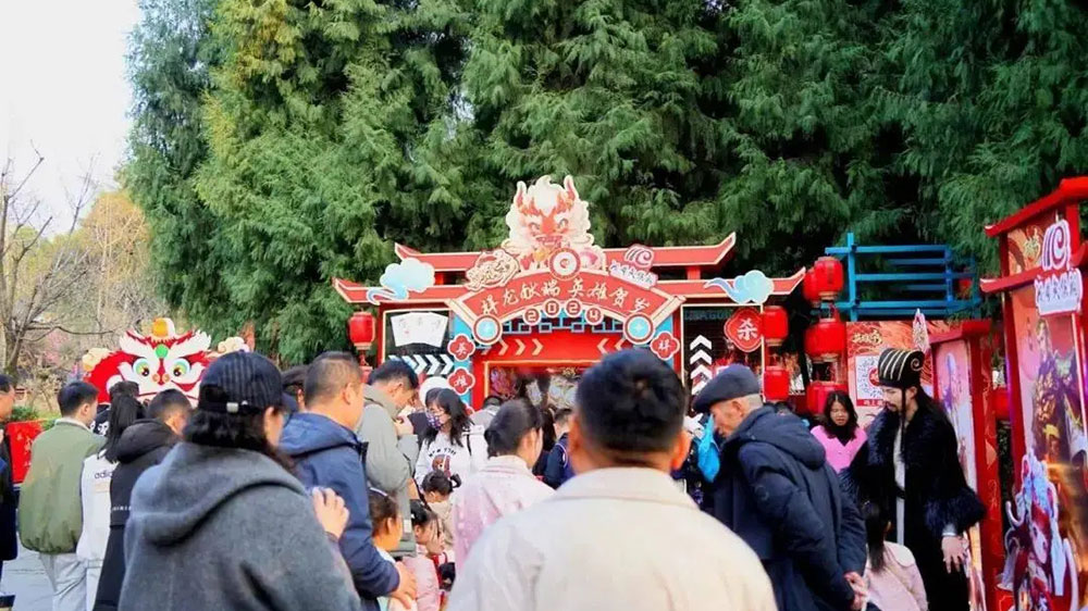 2024武侯祠成都大廟會現(xiàn)場.jpg