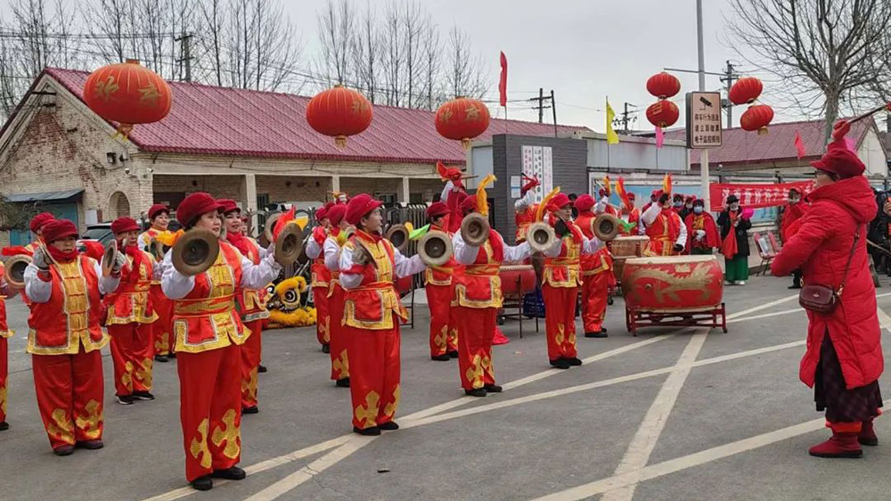 天橋區(qū)冬春文化惠民季民間民俗文化演出現(xiàn)場.jpg