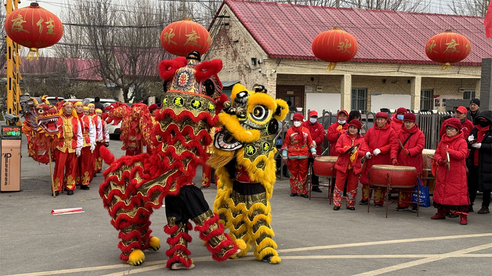 天橋區(qū)冬春文化惠民季民間民俗文化演出現(xiàn)場圖.jpg
