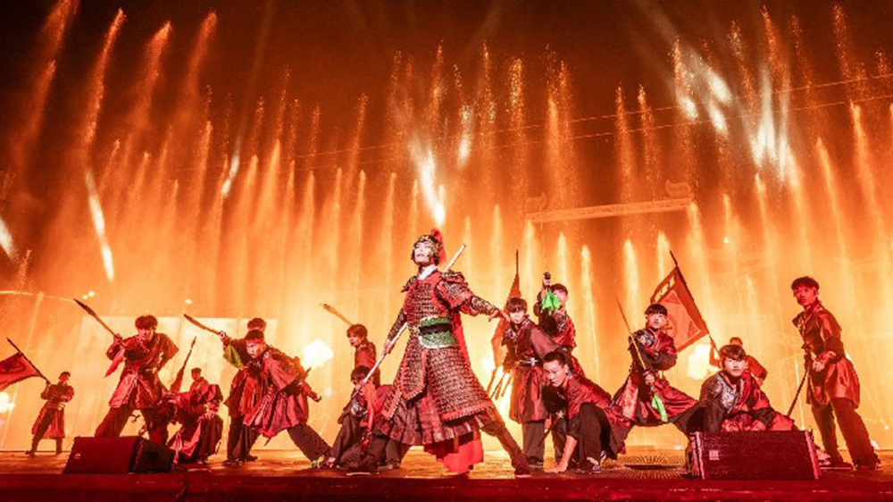 夢(mèng)回青城·演藝小鎮(zhèn).jpg